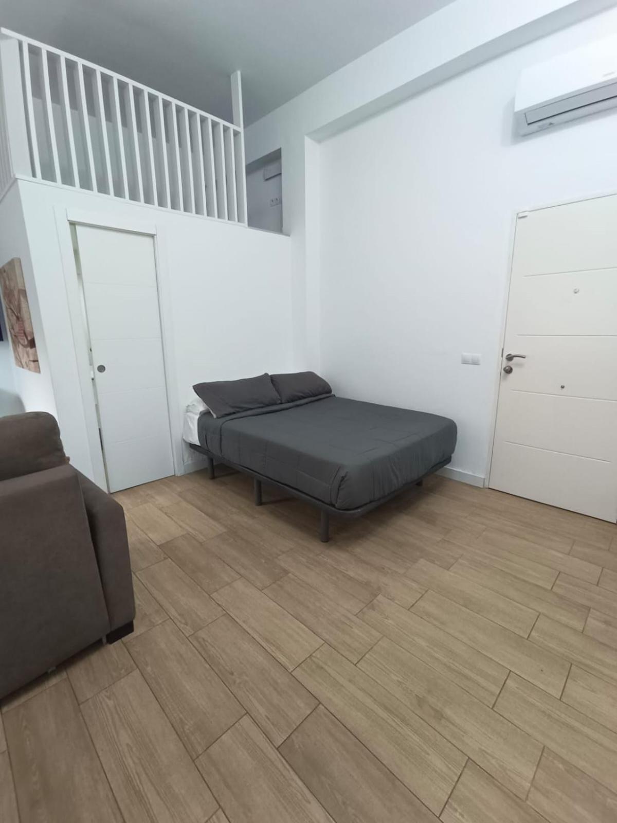 Rockside Residences Suites La Linea La Línea de la Concepción Eksteriør billede